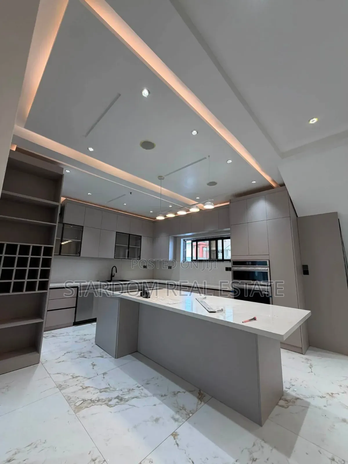 4bdrm Duplex in East Legon, Ability for sale