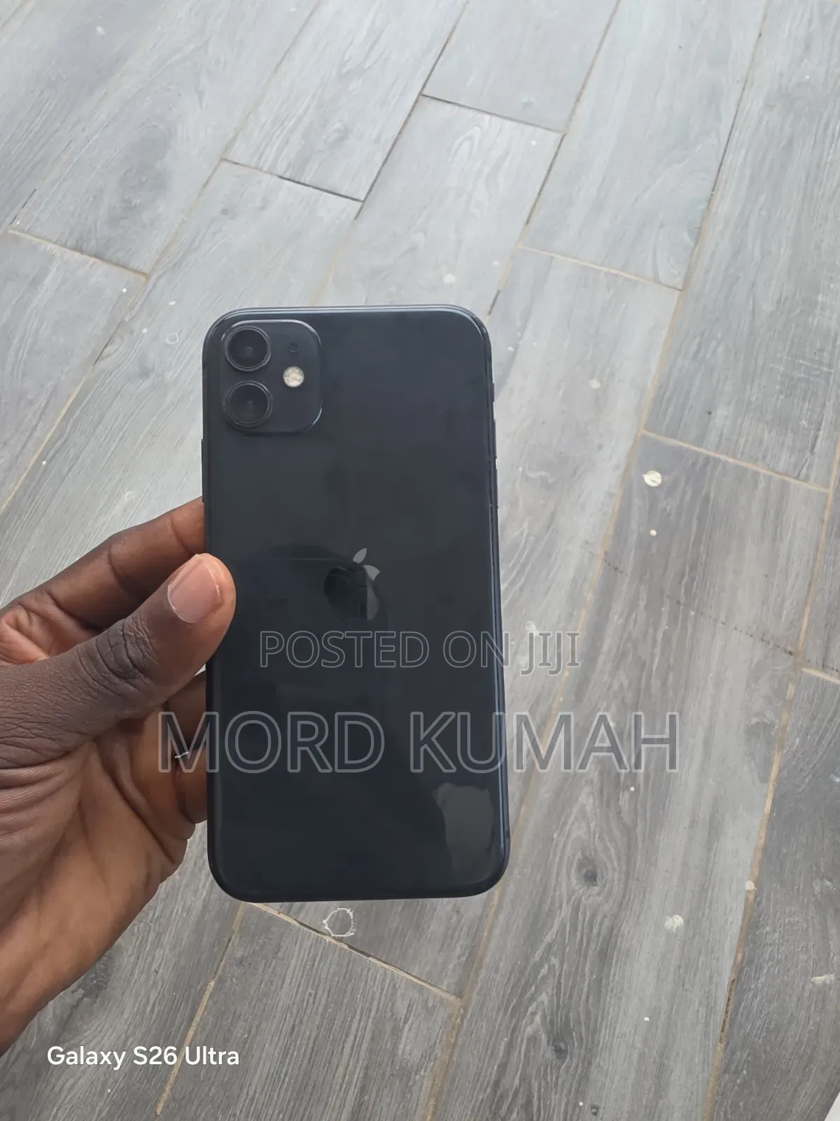 Apple iPhone 11 64 GB Black