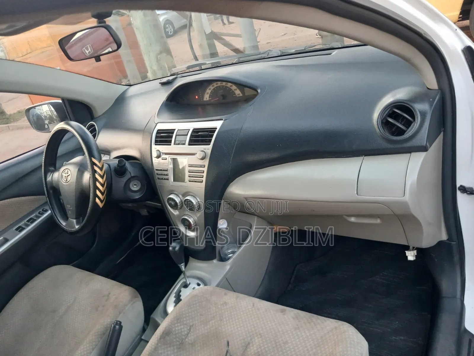 Toyota Belta 2010 White