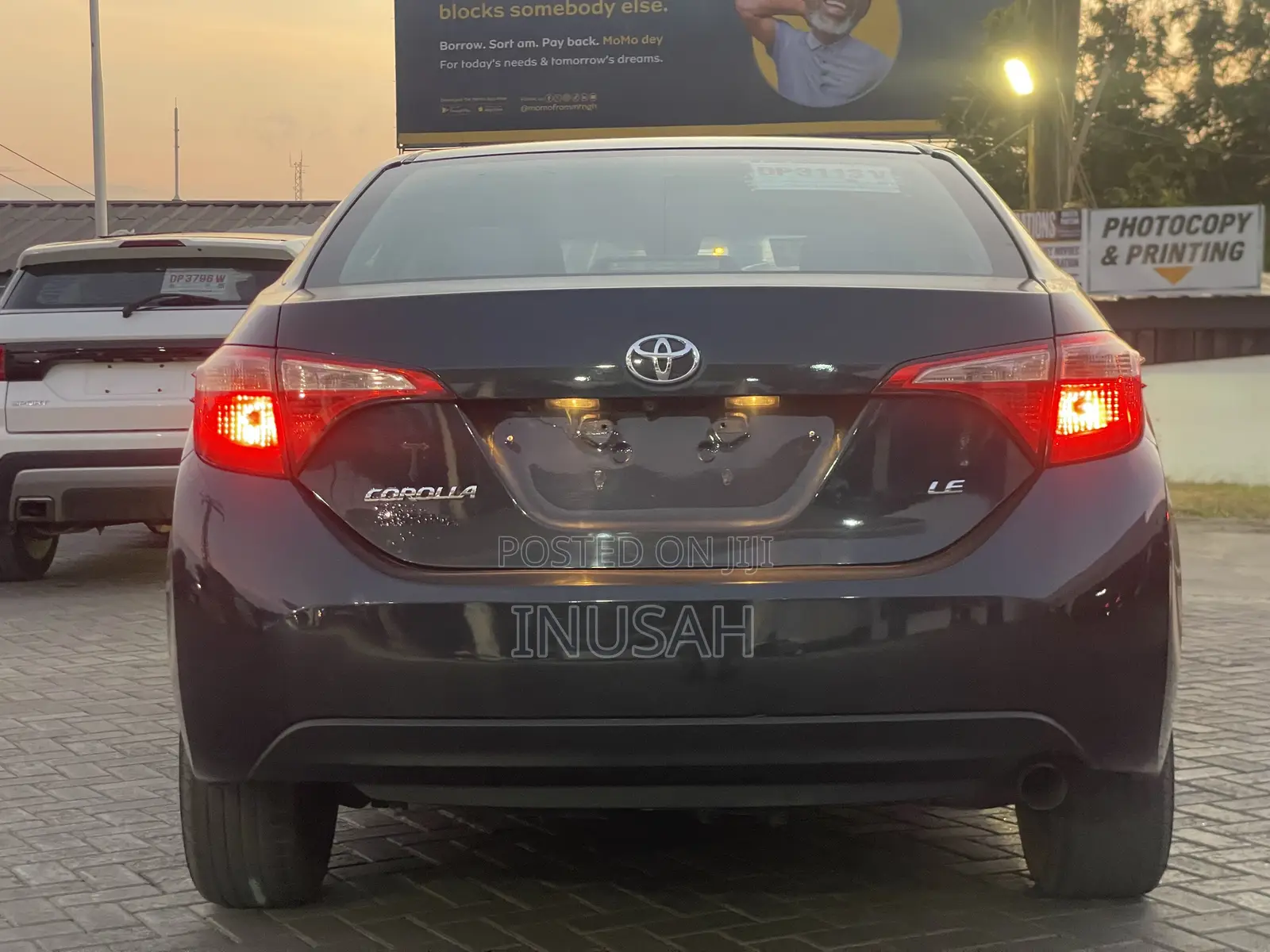 Toyota Corolla LE (1.8L 4cyl 2A) 2018 Black