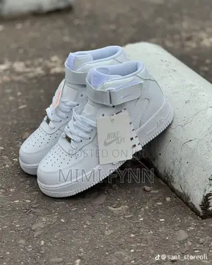Nike Sneakers