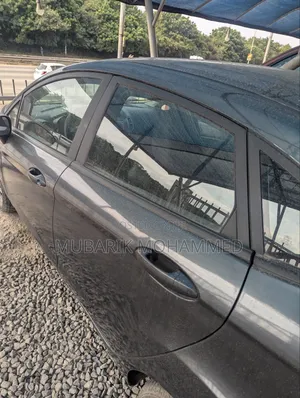 Ford Fiesta 2011 Gray