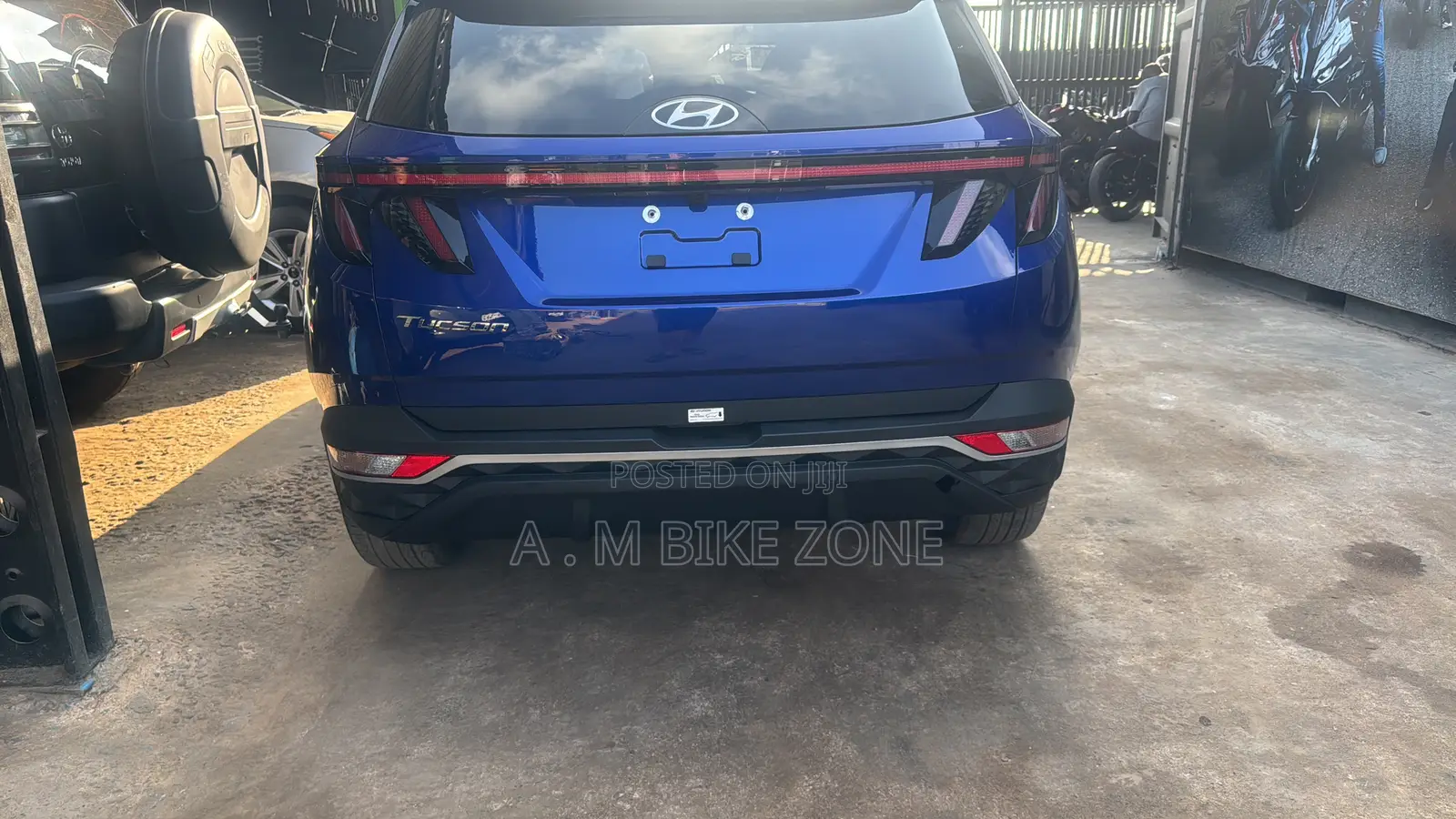 Hyundai Tucson Limited 2024 Blue
