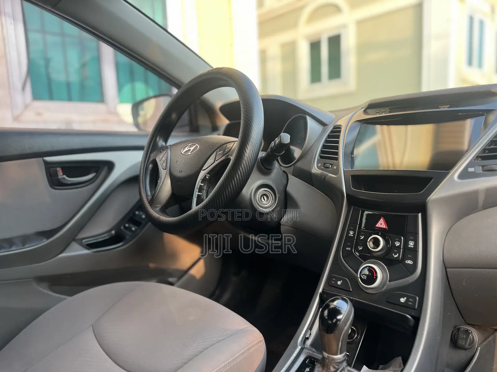 Hyundai Elantra SE 4dr Sedan (1.8L 4cyl 6A) 2014 Gray