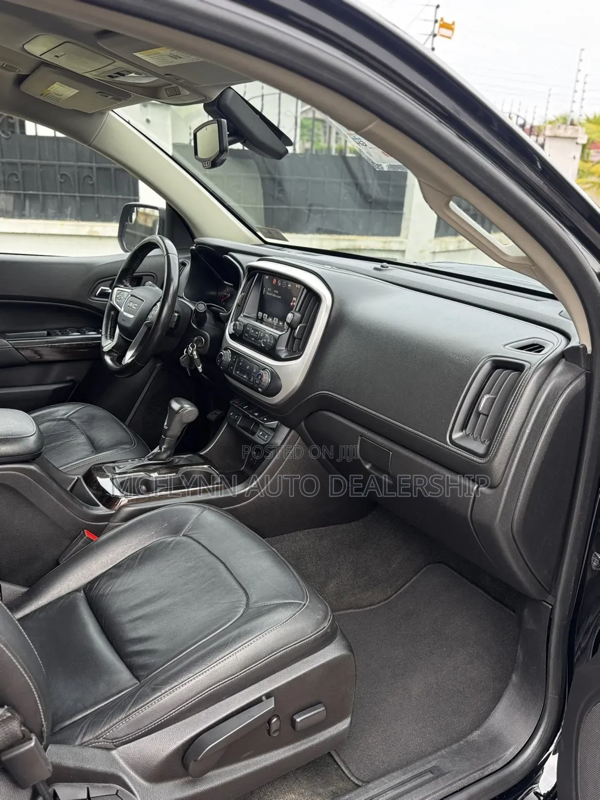 GMC Canyon 2016 Black