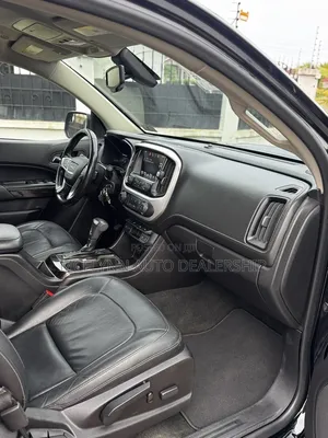 GMC Canyon 2016 Black