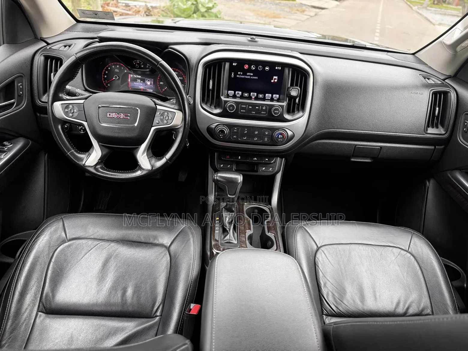 GMC Canyon 2016 Black