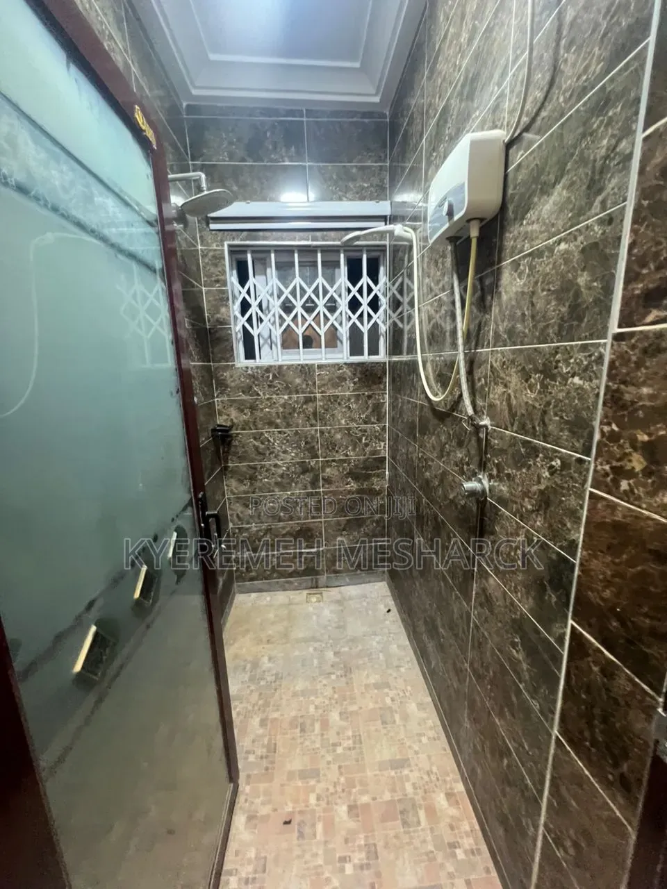 2bdrm Apartment in Old Ashongman, Ablorh Adjei for rent