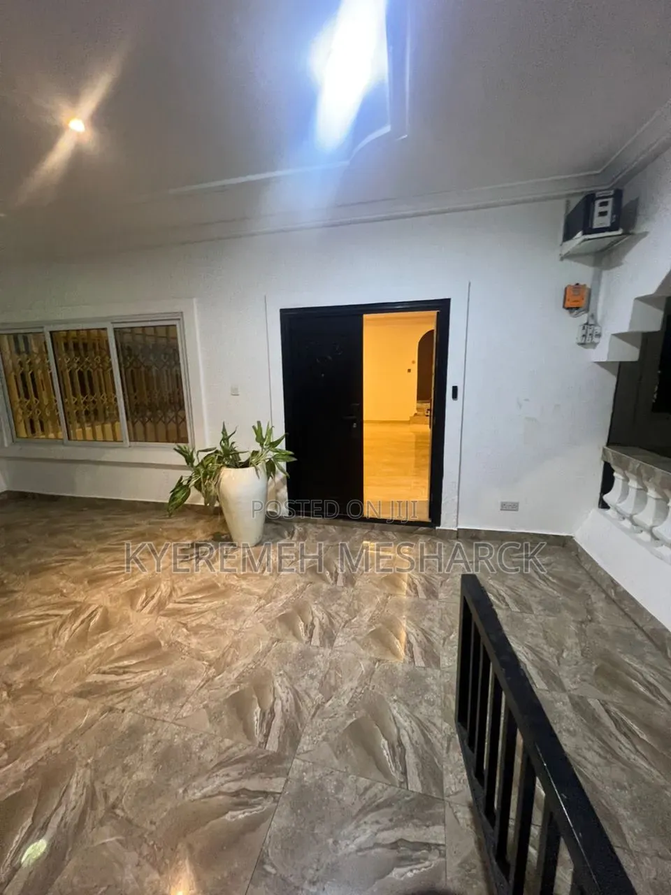 2bdrm Apartment in Old Ashongman, Ablorh Adjei for rent