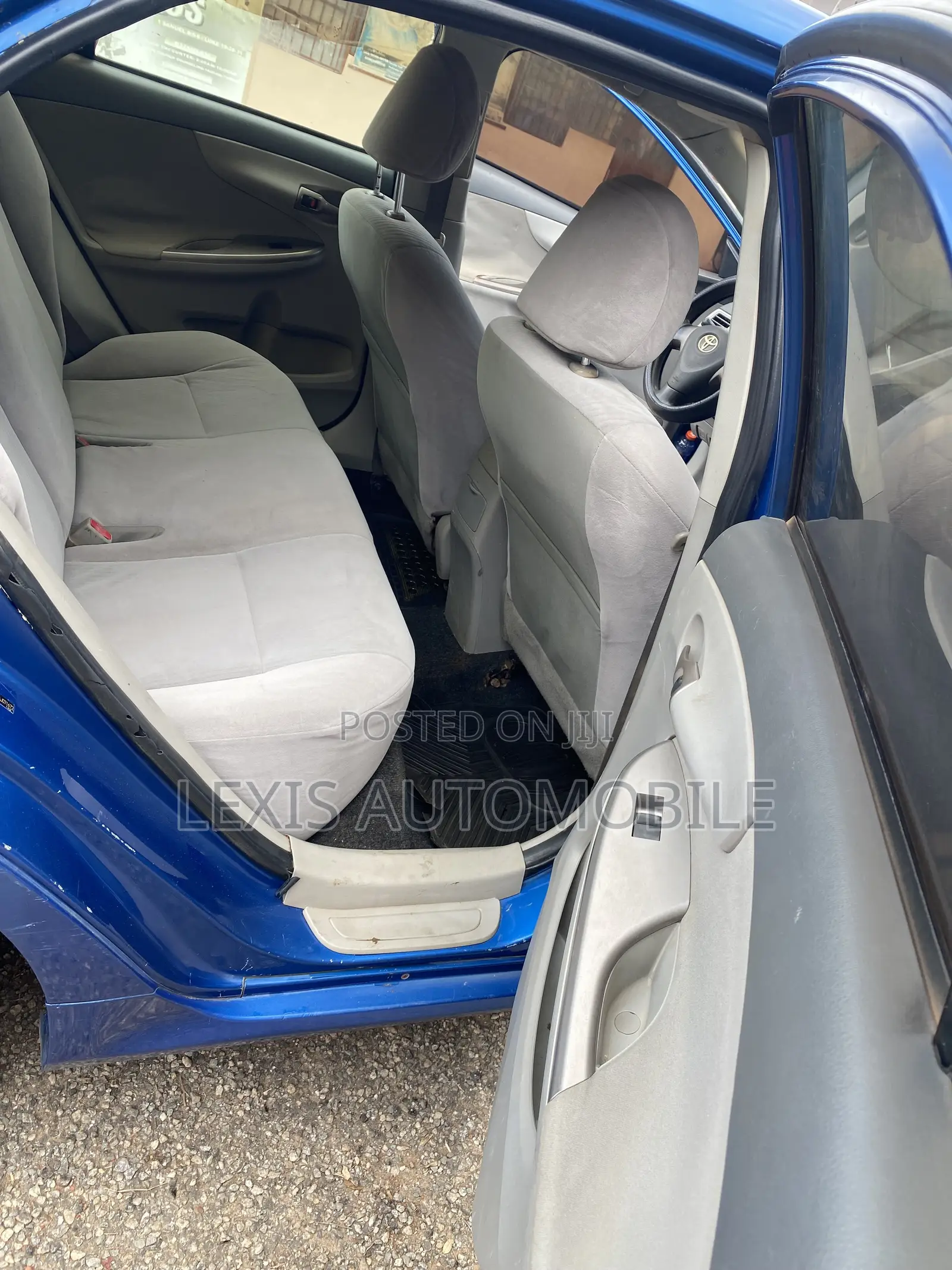 Toyota Corolla LE 4dr Sedan (1.8L 4cyl 4A) 2010 Blue