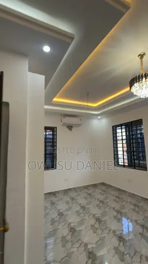 2bdrm Apartment in Asokore Mampong for rent