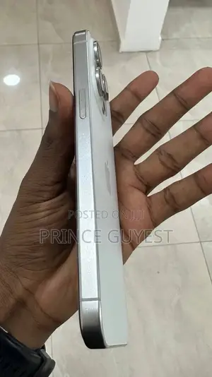 Apple iPhone 15 Pro Max 256 GB White