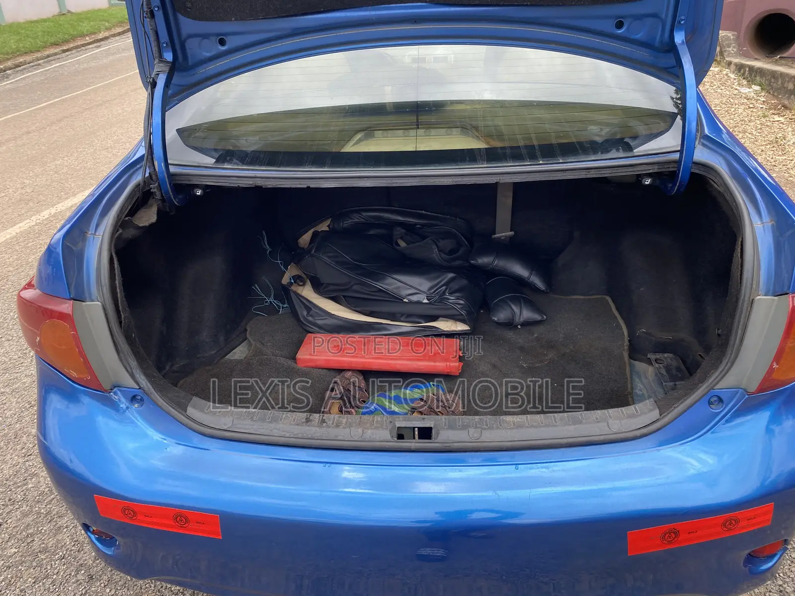 Toyota Corolla LE 4dr Sedan (1.8L 4cyl 4A) 2010 Blue