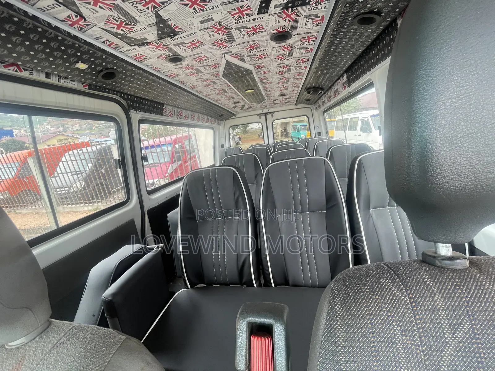 Mercedes-Benz Sprinter 2009 Yellow