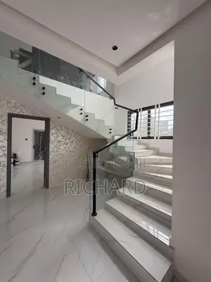 4bdrm House in Freeholdings Estate, Unity Closed for sale