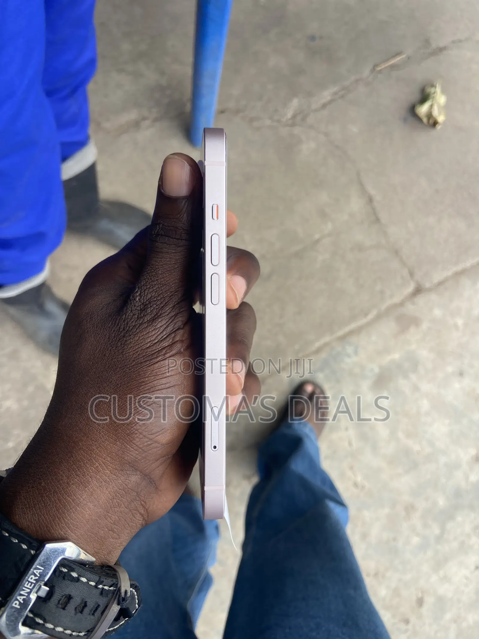 New Apple iPhone 13 128 GB Pink