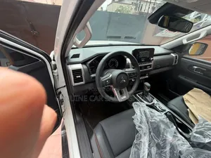 New Mitsubishi L200 2025 White