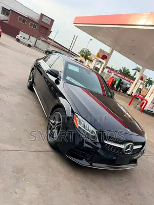 Mercedes-Benz C300 2020 Black