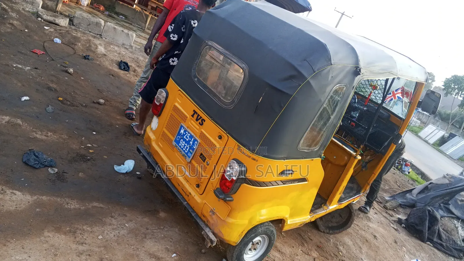 TVS King Deluxe Plus iTouch Start 2025 Yellow