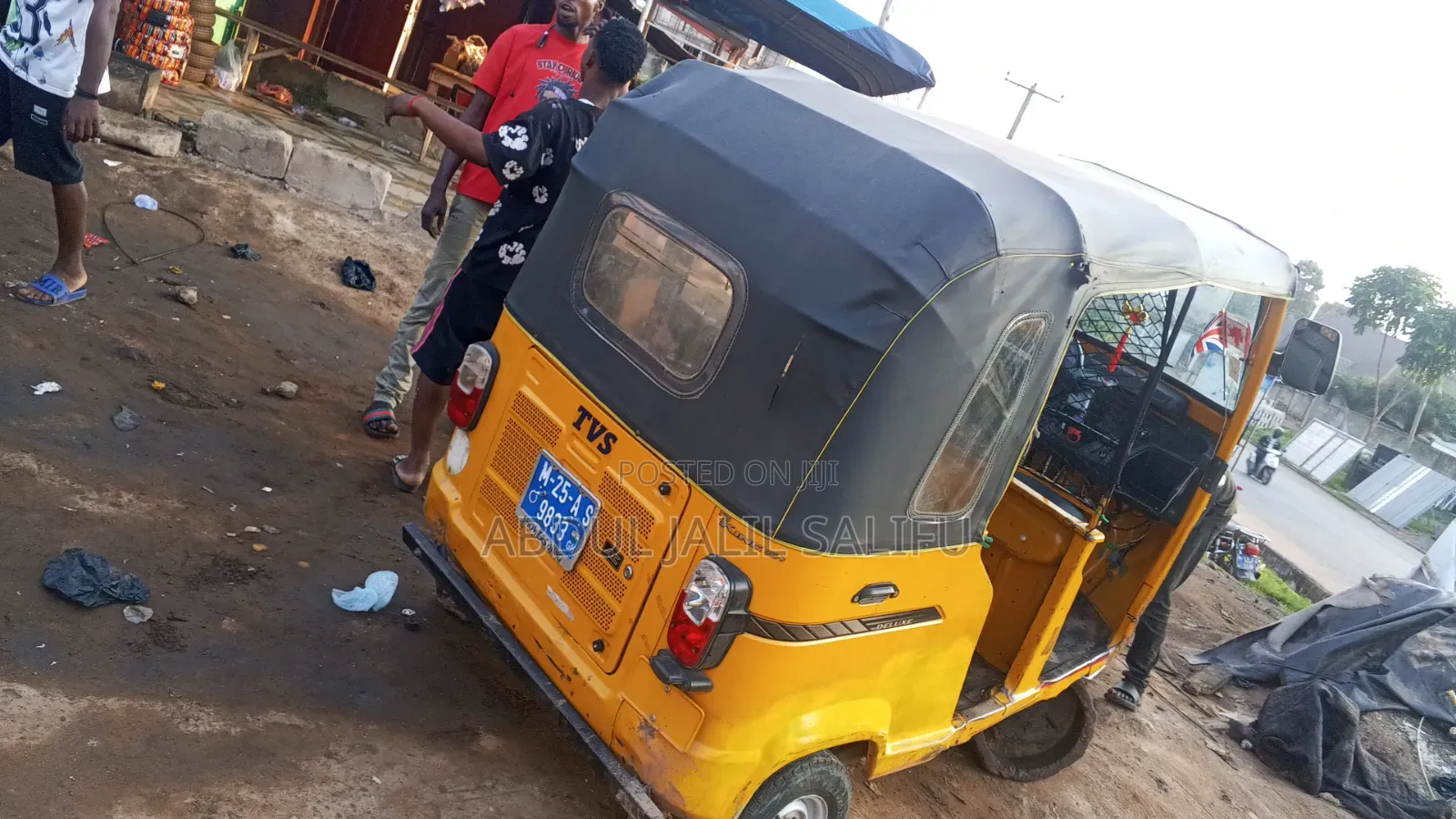 TVS King Deluxe Plus iTouch Start 2025 Yellow