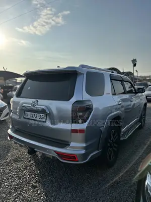 Toyota 4-Runner Limited 4x4 2019 Silver