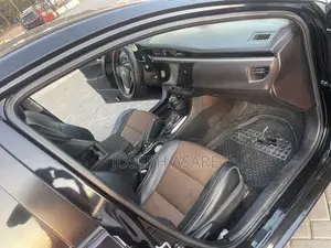 Toyota Corolla 2015 Black