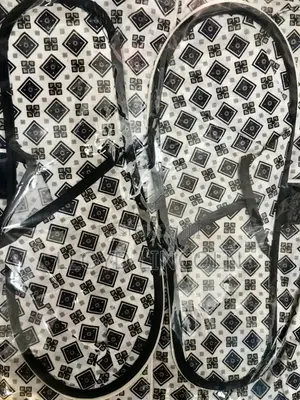 Unisex Wear