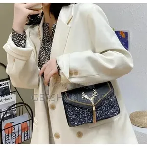 Women’s Square Messenger Shoulder Bag – Black (Deer Head Design)