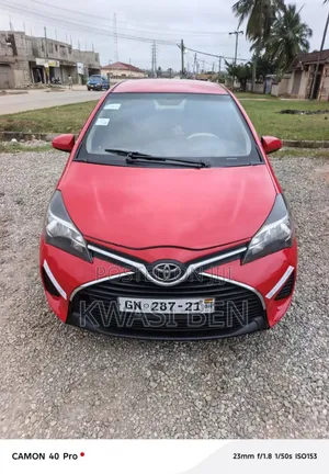 Toyota Yaris 2016 Red