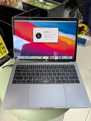 Laptop Apple MacBook Pro 2017 8GB Intel Core i5 SSD 256GB