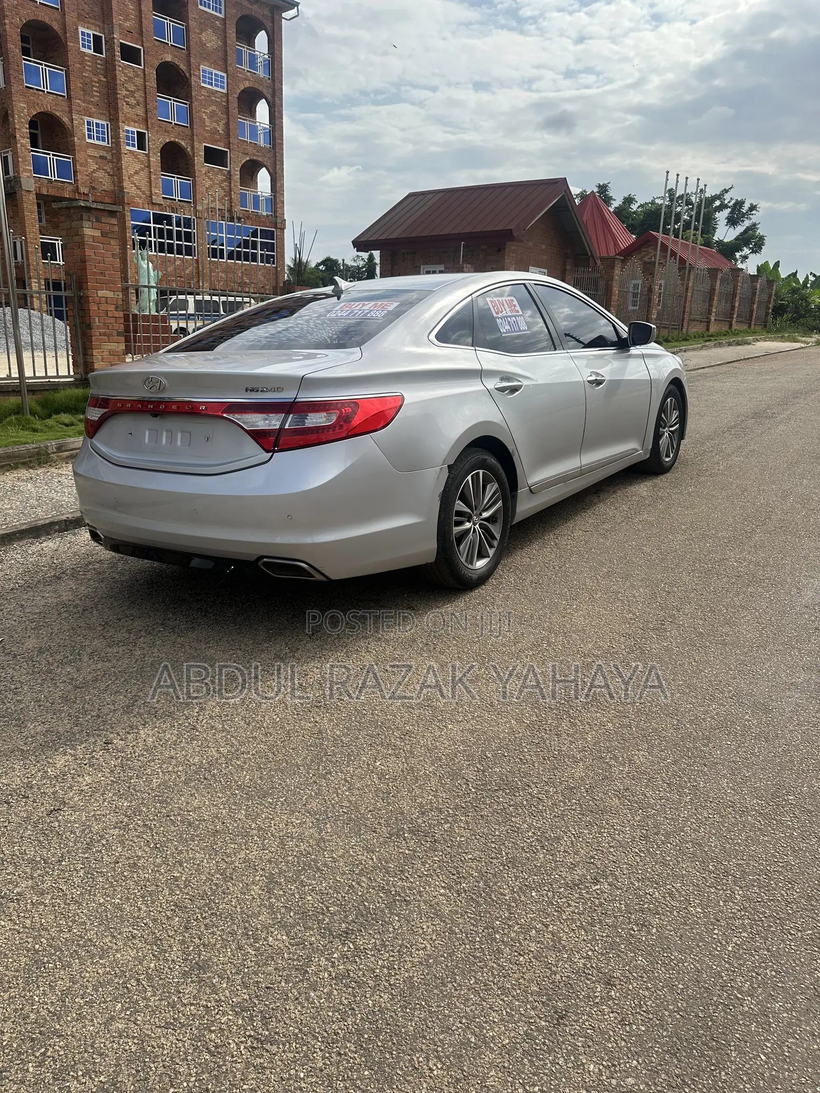 Hyundai Grandeur 2015 Silver