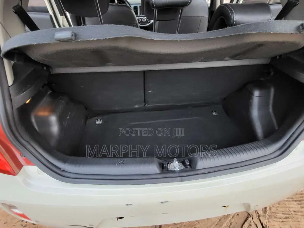 Kia Morning 2015 Beige