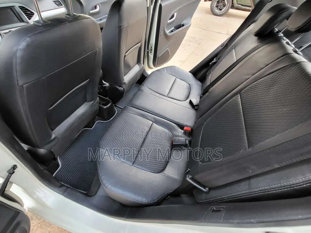 Kia Morning 2015 Beige