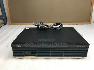 Cisco 2911/K9 V07 Integrated Service Router