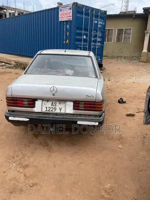 Mercedes-Benz 190E 1995 Silver