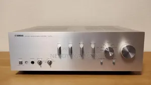 Yamaha a-S700 Integrated Stereo Amplifier Silver