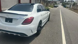 Mercedes-Benz C300 2016 White