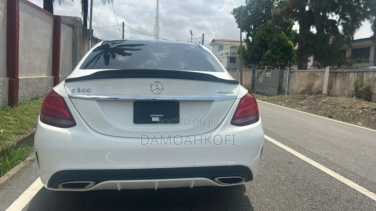 Mercedes-Benz C300 2016 White
