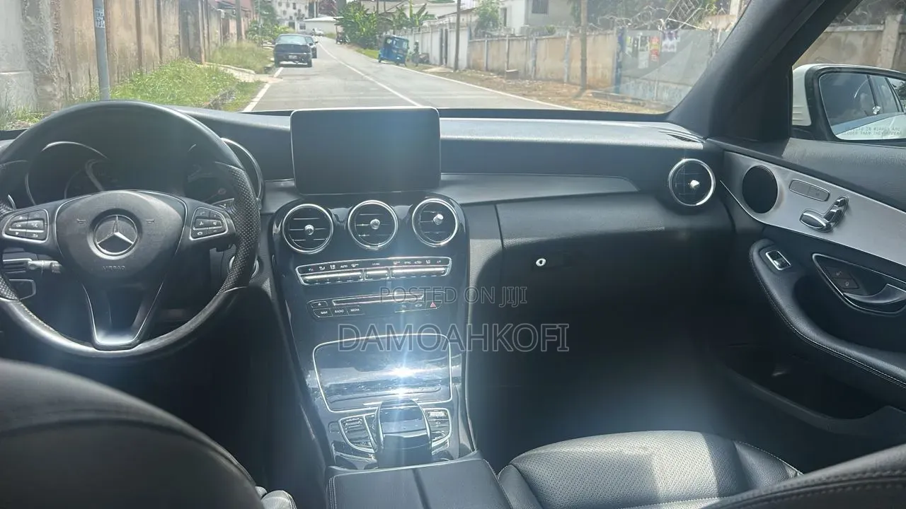 Mercedes-Benz C300 2016 White