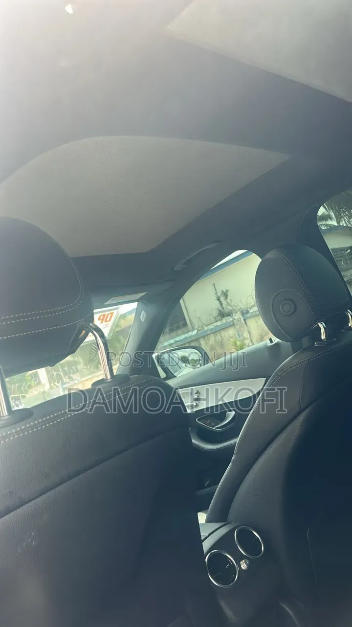 Mercedes-Benz C300 2016 White