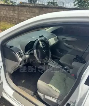 Toyota Corolla 2012 White