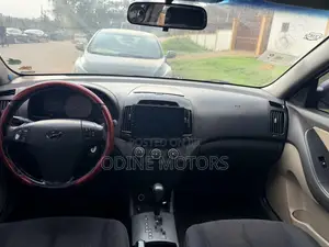 Hyundai Elantra 2008 Maroon