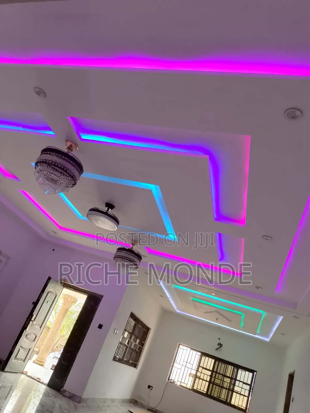 P.o.p Ceiling
