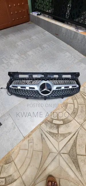Mercedes-Benz Diamond Front Grille
