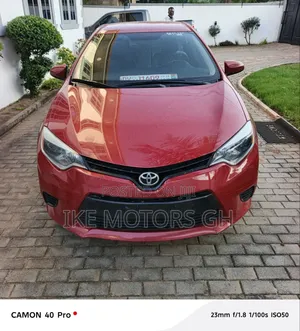 Toyota Corolla 2014 Red