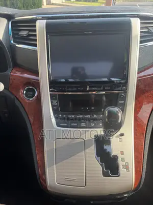 Toyota Alphard 2013 White