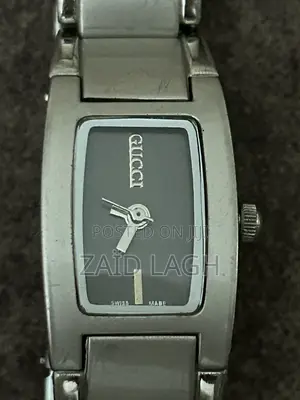 Authentic Gucci Vintage Swiss Made Watch- Rare Collector's Timepiece