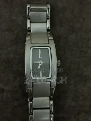 Authentic Gucci Vintage Swiss Made Watch- Rare Collector's Timepiece