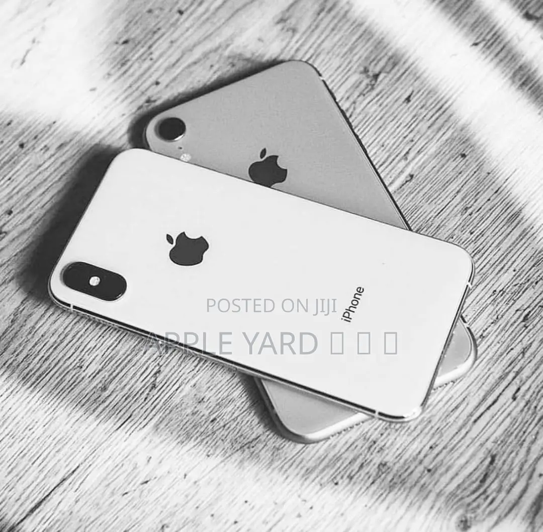 New Apple iPhone XS Max 64 GB White