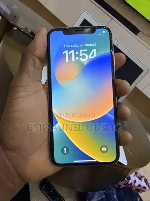 Apple iPhone X 64 GB White